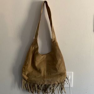 Small shoulder bag with fringe
